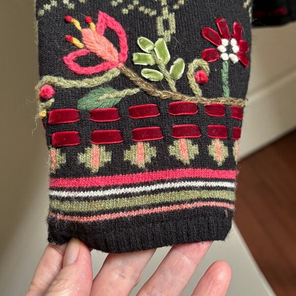 Carson Size M Black Green Embroidered Floral Ribbon Full Zip Jacket Cardigan - Picture 6 of 10